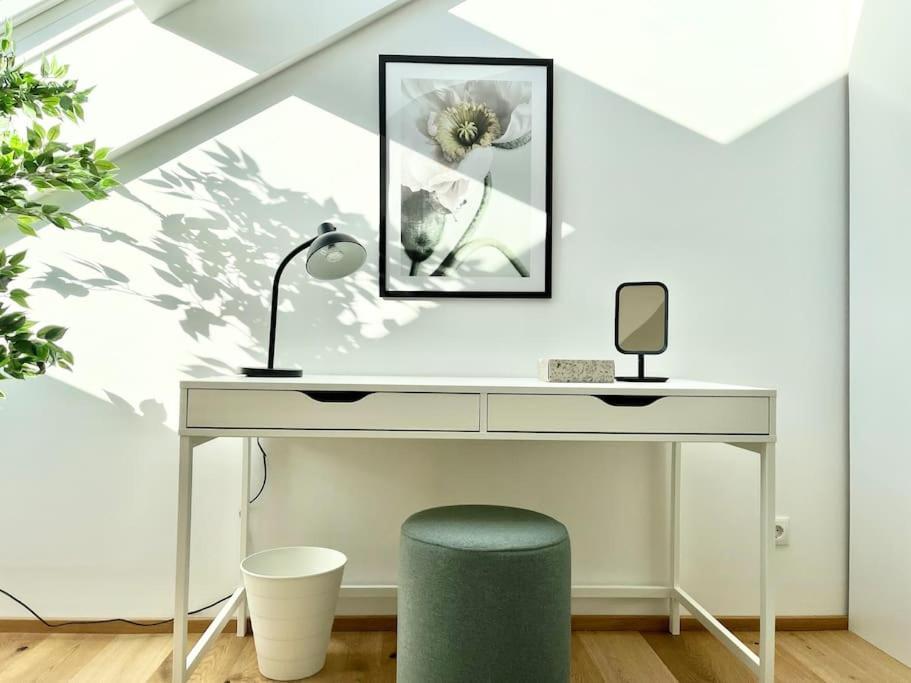 Orestaliving - Penthouse In 1020 Viena Exterior foto
